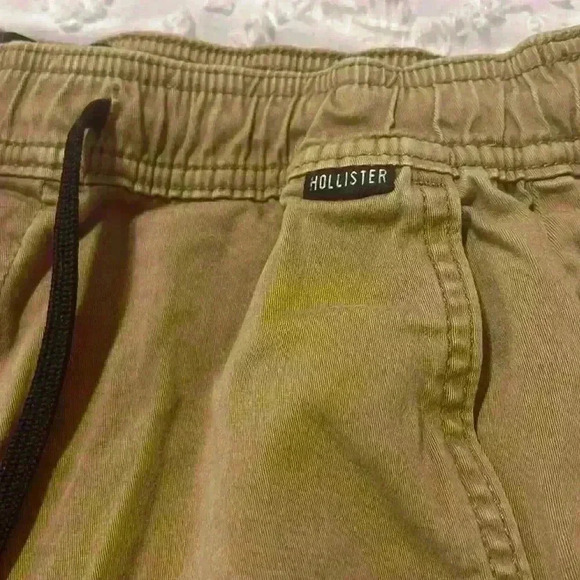 Hollister Advanced Stretch Jogger Shorts Khaki 9 Inch Inseam. Men’s Size Large - Picture 3 of 8